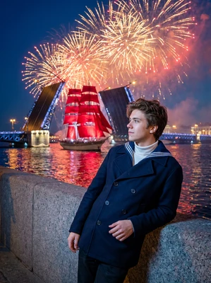 Фестиваль «Алые Паруса» на Неве — AI промт для Nano Banana Pro