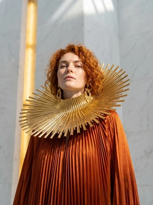 Верховная Жрица Солнца — AI промт для Nano Banana Pro